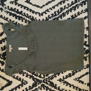 Ribbed pointelle ruffled scoop tank